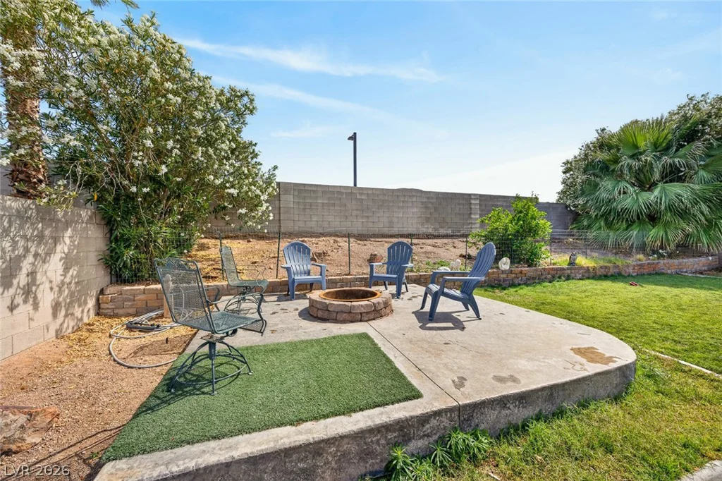 511 Coolidge, Henderson, NV 89015