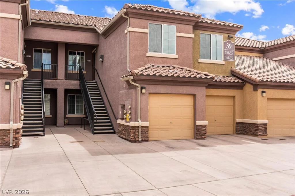 6868 Sky Pointe, Las Vegas, NV 89131