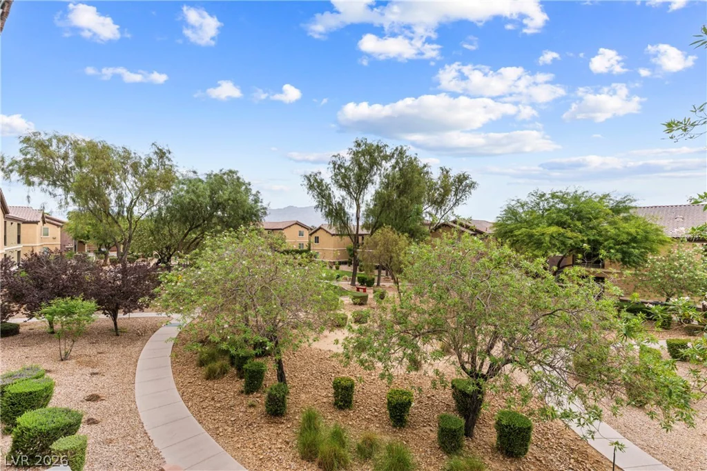 6868 Sky Pointe, Las Vegas, NV 89131