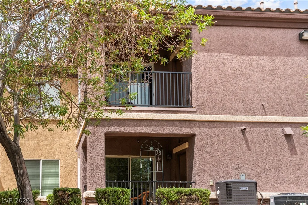 6868 Sky Pointe, Las Vegas, NV 89131