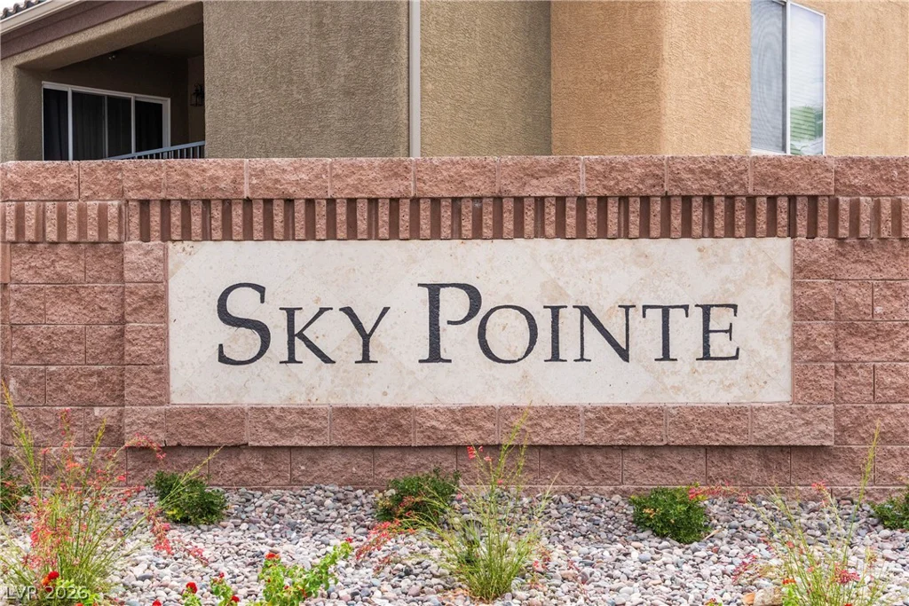 6868 Sky Pointe, Las Vegas, NV 89131