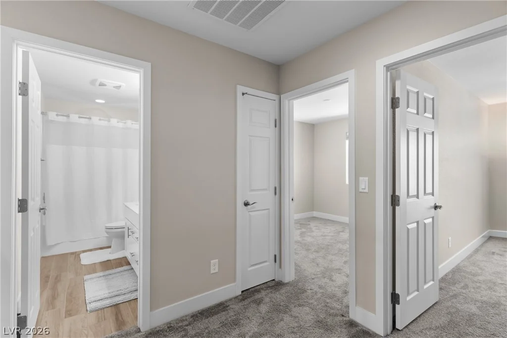 1049 Williamtown, North Las Vegas, NV 89084