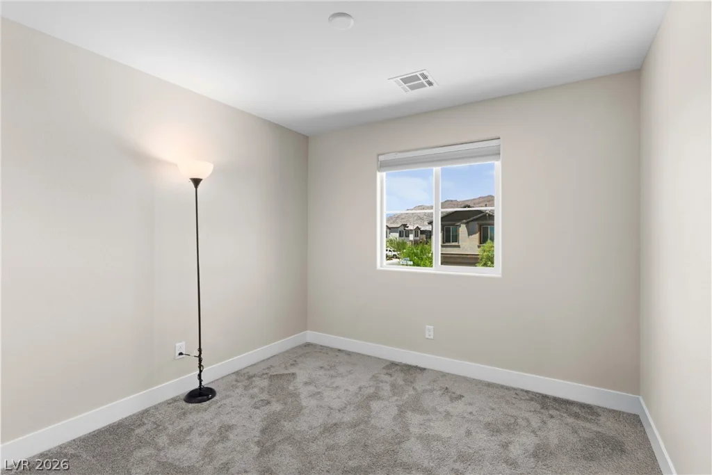 1049 Williamtown, North Las Vegas, NV 89084