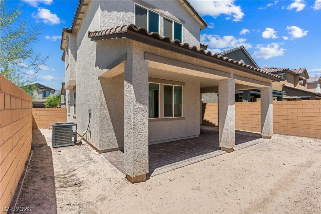 1049 Williamtown, North Las Vegas, NV 89084