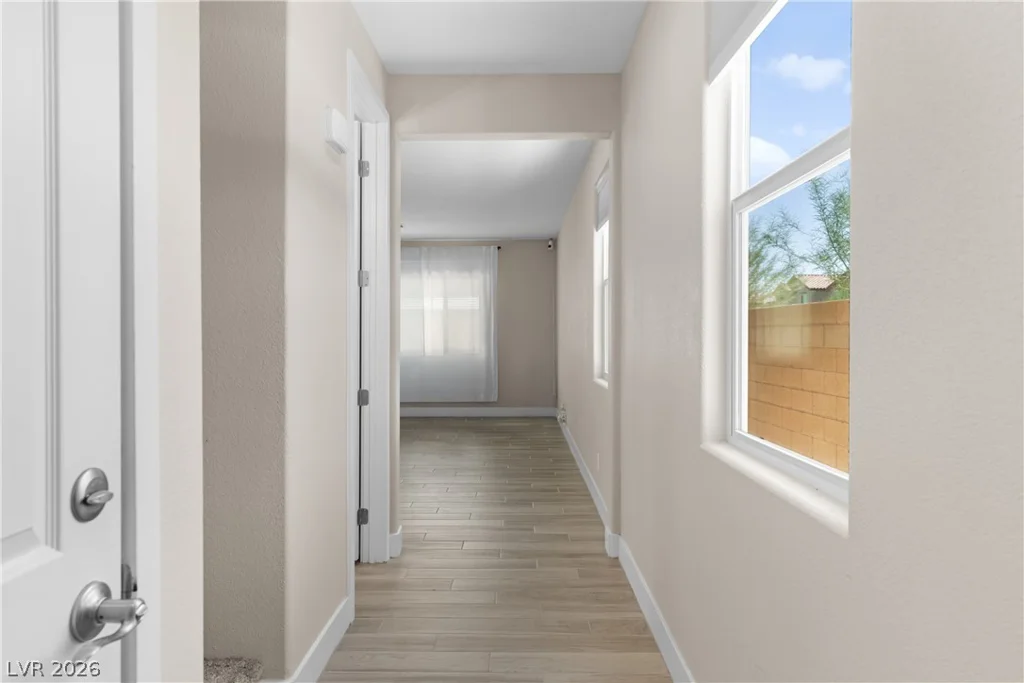 1049 Williamtown, North Las Vegas, NV 89084