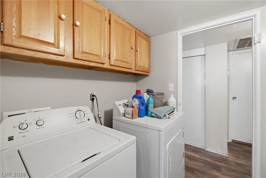 2740 Reynolds, North Las Vegas, NV 89030