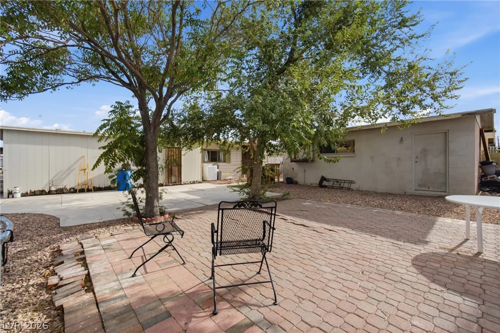 2740 Reynolds, North Las Vegas, NV 89030