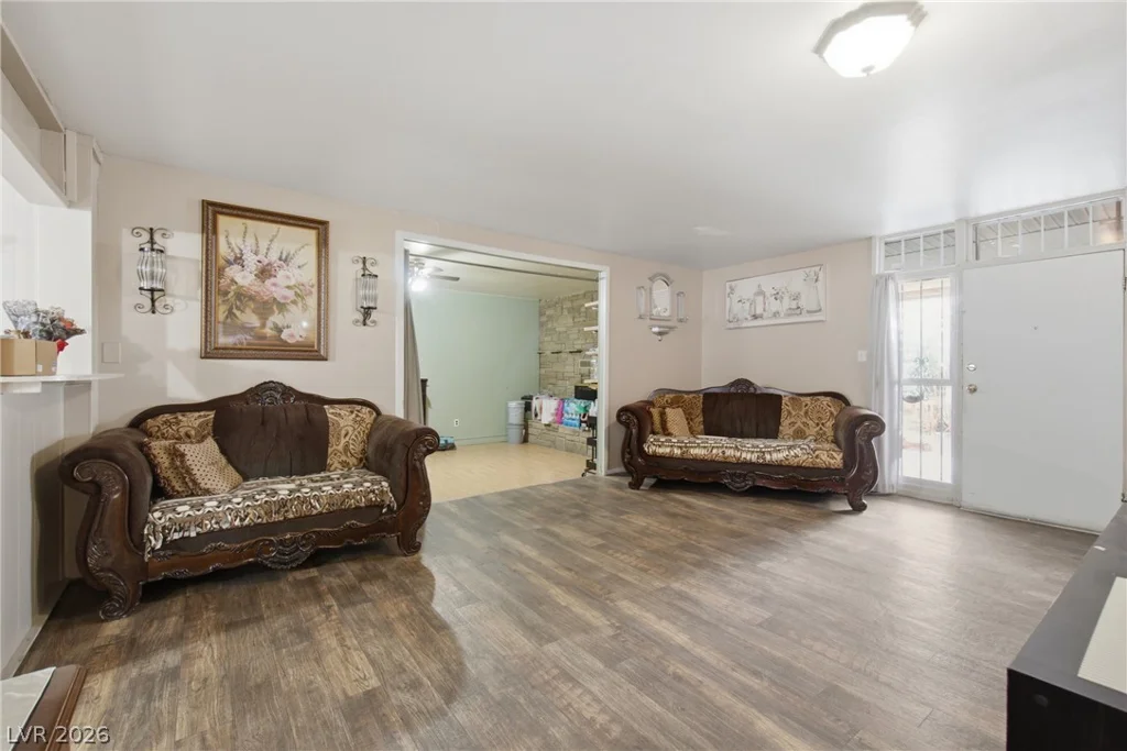 2740 Reynolds, North Las Vegas, NV 89030
