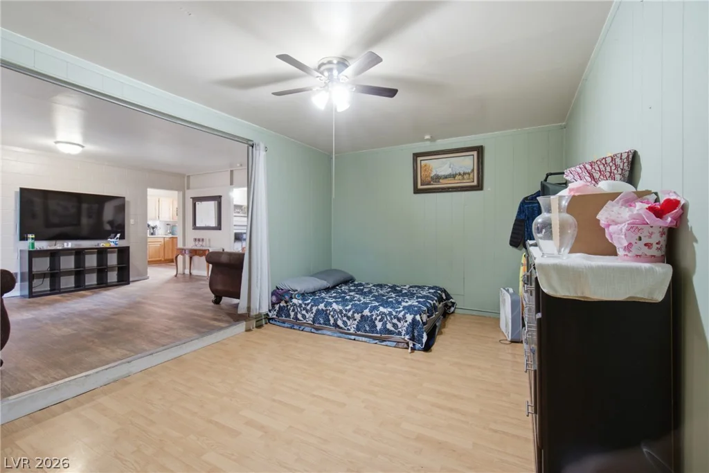 2740 Reynolds, North Las Vegas, NV 89030