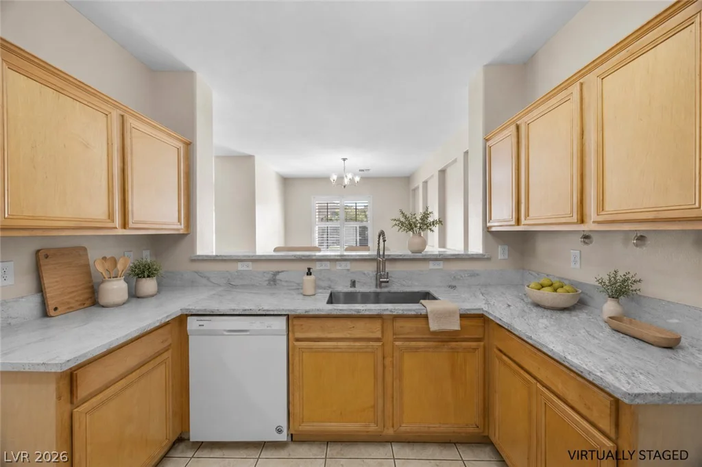 717 Peachy Canyon, Las Vegas, NV 89144
