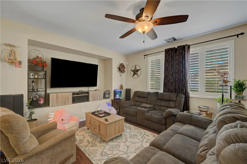 5622 Doe Springs, North Las Vegas, NV 89031