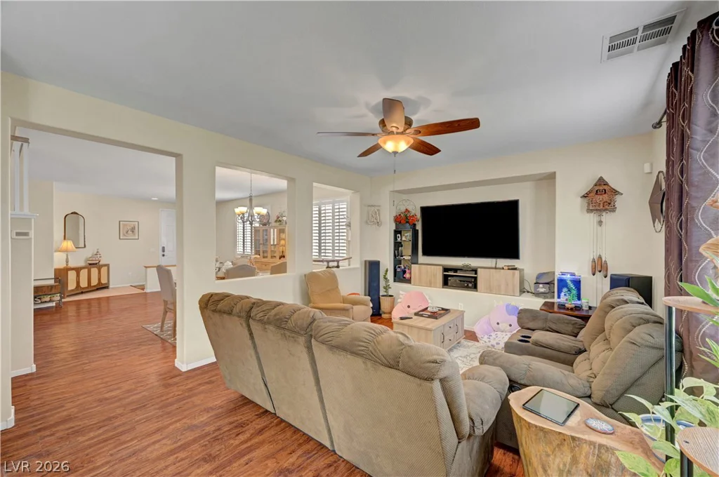 5622 Doe Springs, North Las Vegas, NV 89031