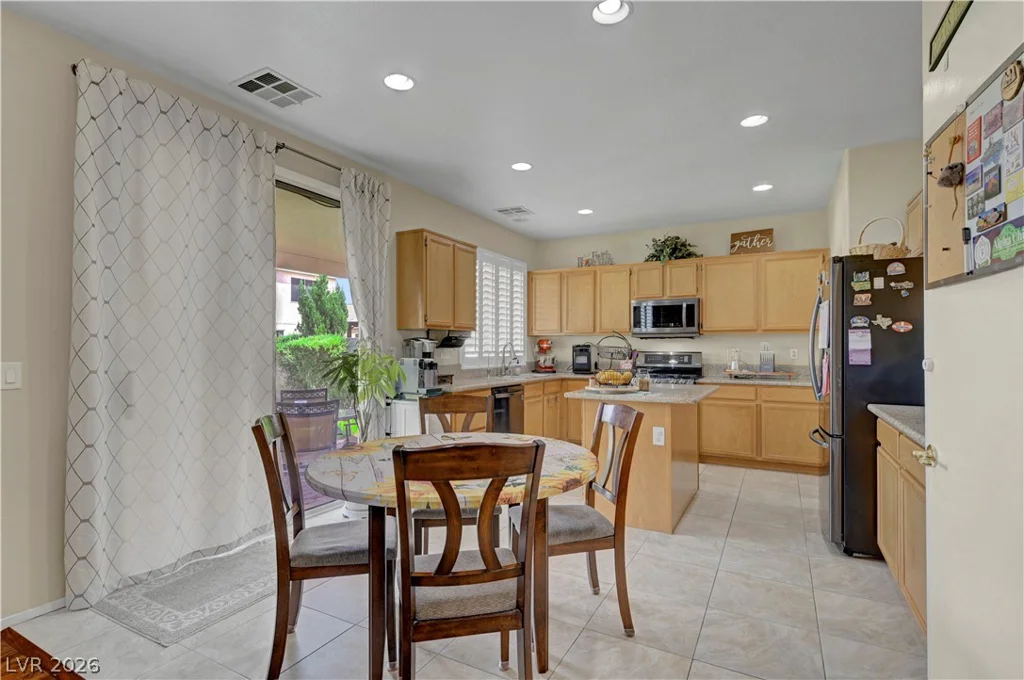 5622 Doe Springs, North Las Vegas, NV 89031