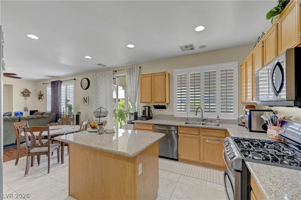 5622 Doe Springs, North Las Vegas, NV 89031
