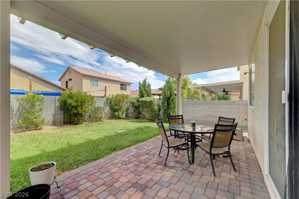 5622 Doe Springs, North Las Vegas, NV 89031