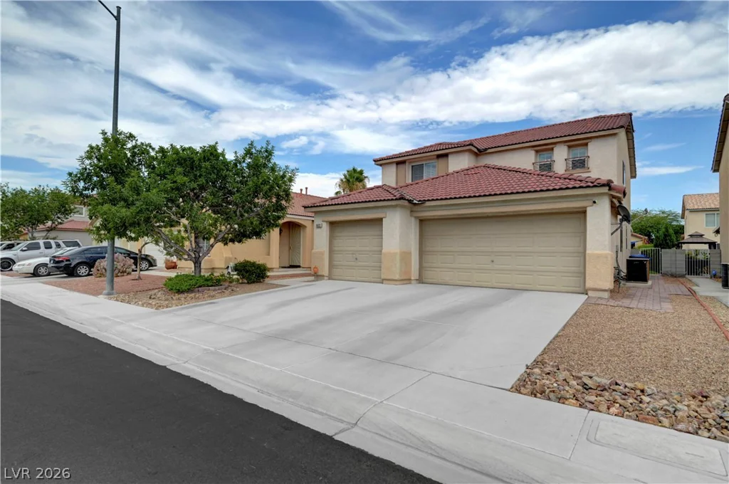 5622 Doe Springs, North Las Vegas, NV 89031