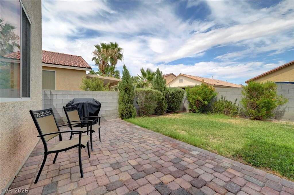 5622 Doe Springs, North Las Vegas, NV 89031