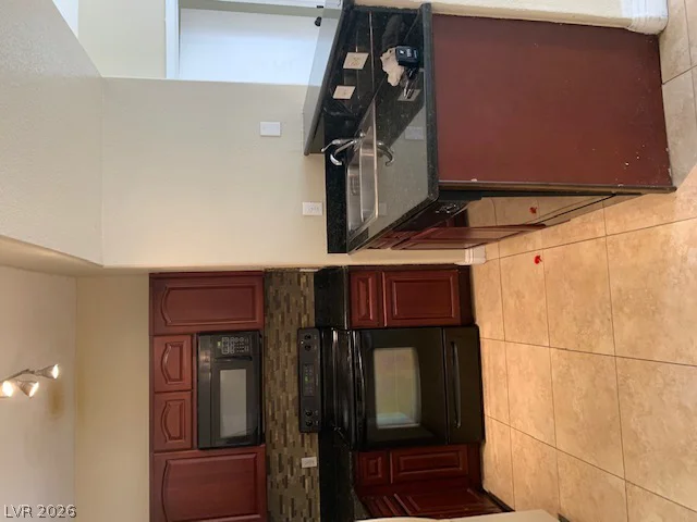 2019 Rancho Lake, Las Vegas, NV 89108
