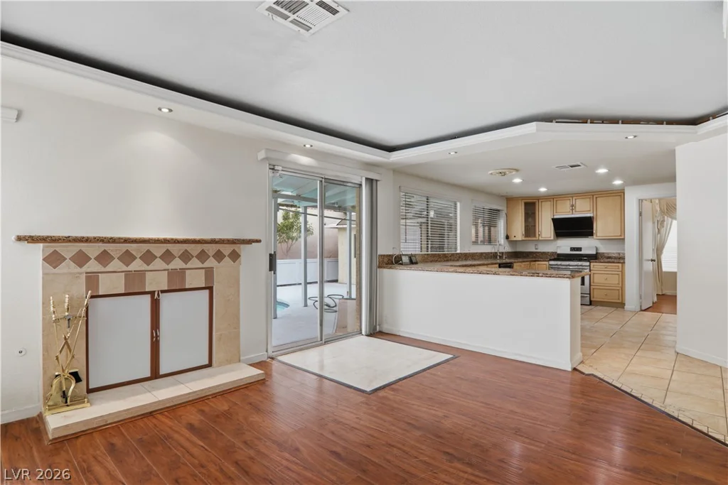 4727 Beaconsfield, Las Vegas, NV 89147