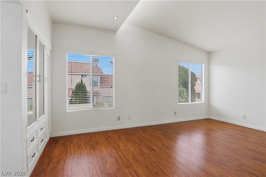 4727 Beaconsfield, Las Vegas, NV 89147