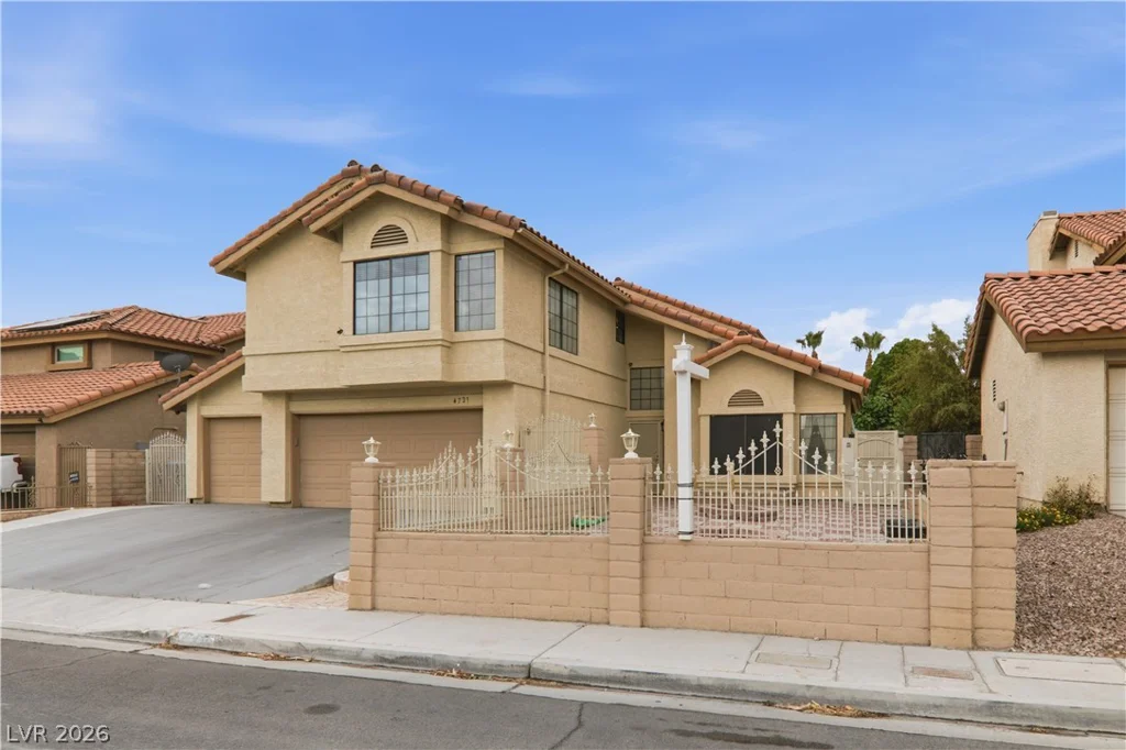 4727 Beaconsfield, Las Vegas, NV 89147