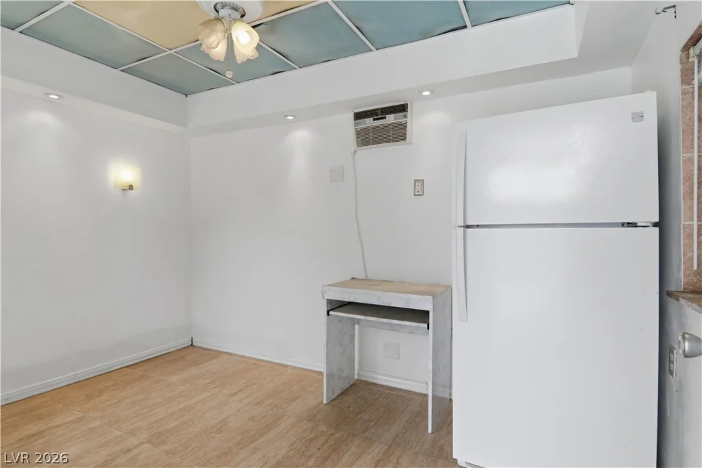 4727 Beaconsfield, Las Vegas, NV 89147
