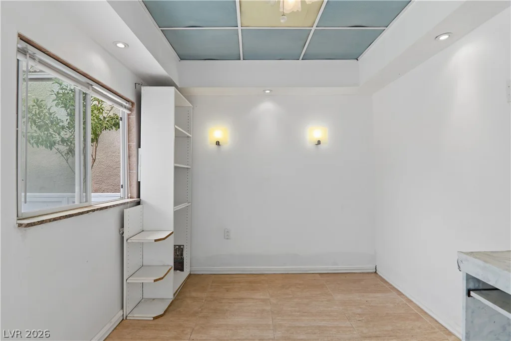 4727 Beaconsfield, Las Vegas, NV 89147