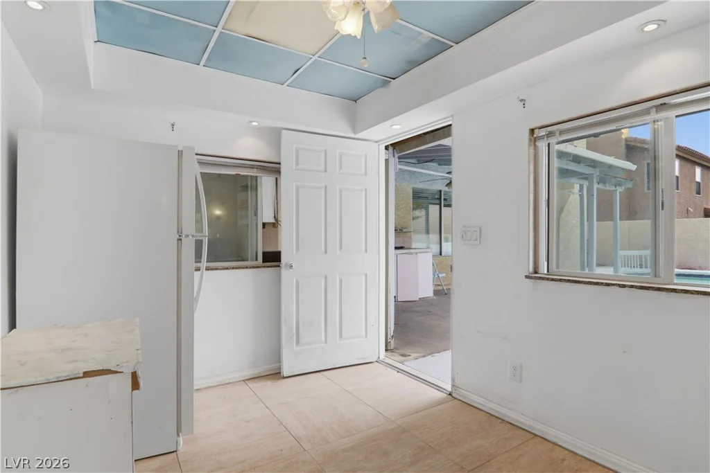 4727 Beaconsfield, Las Vegas, NV 89147