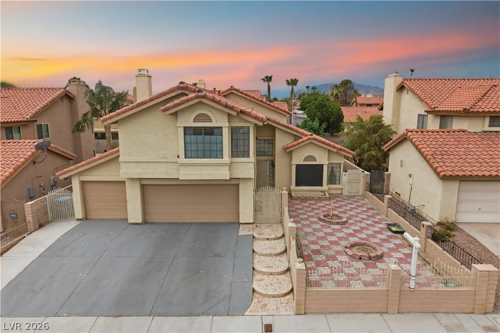 4727 Beaconsfield, Las Vegas, NV 89147