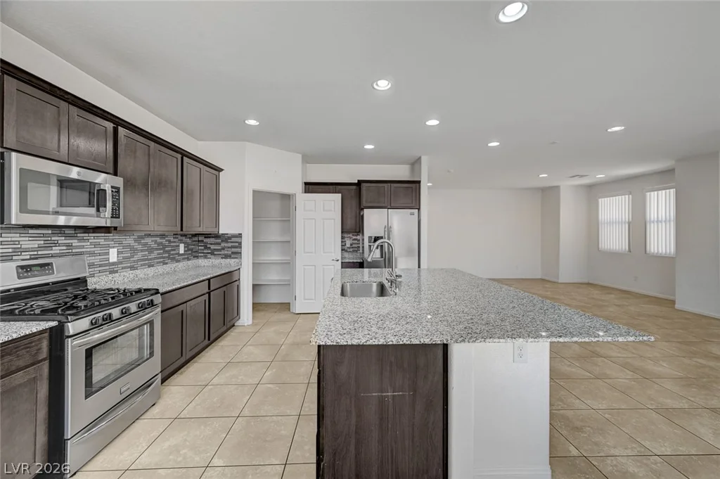 4620 High Anchor, Las Vegas, NV 89121