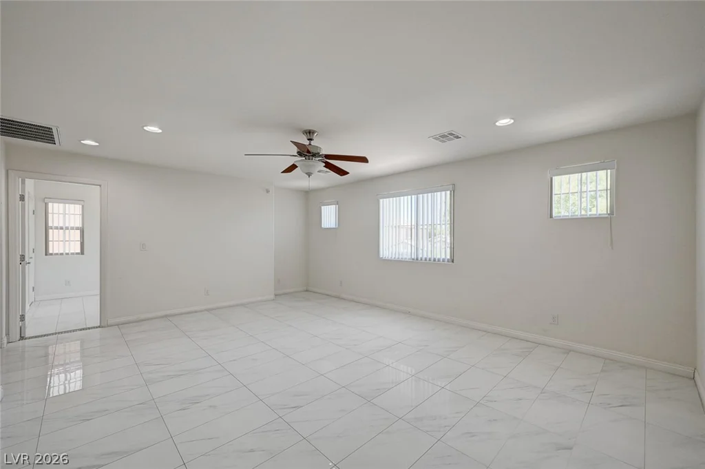 4620 High Anchor, Las Vegas, NV 89121