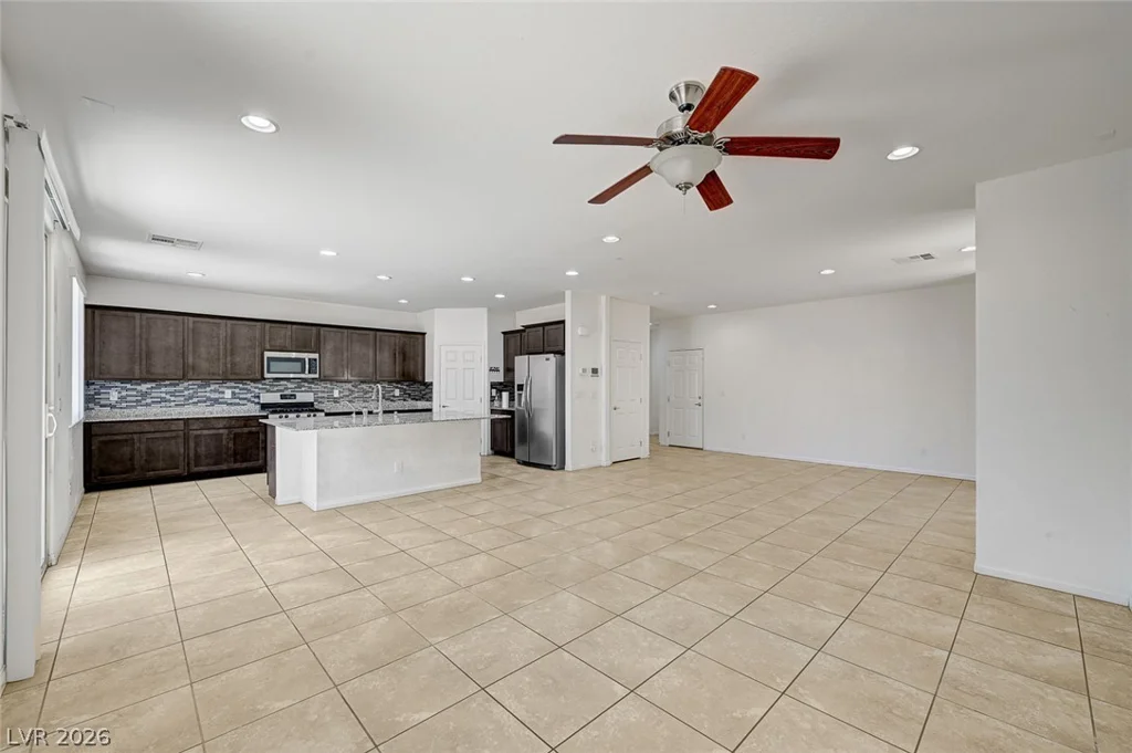 4620 High Anchor, Las Vegas, NV 89121