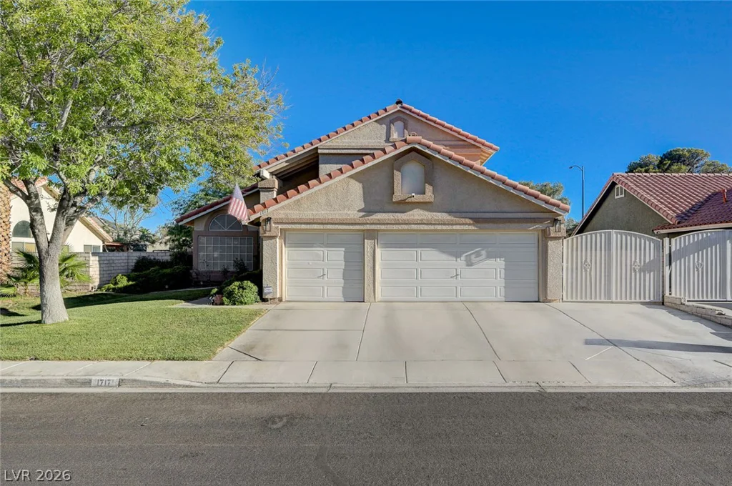1717 Heather Oaks, North Las Vegas, NV 89031