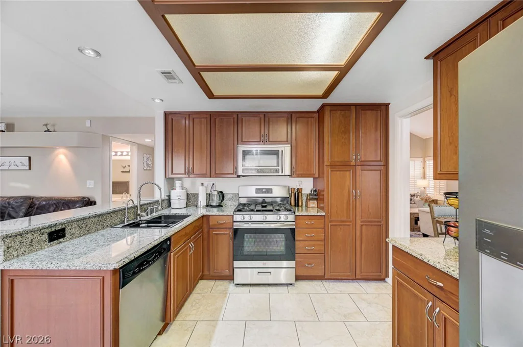 1717 Heather Oaks, North Las Vegas, NV 89031