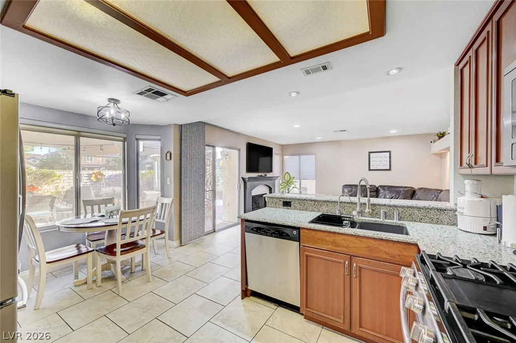 1717 Heather Oaks, North Las Vegas, NV 89031