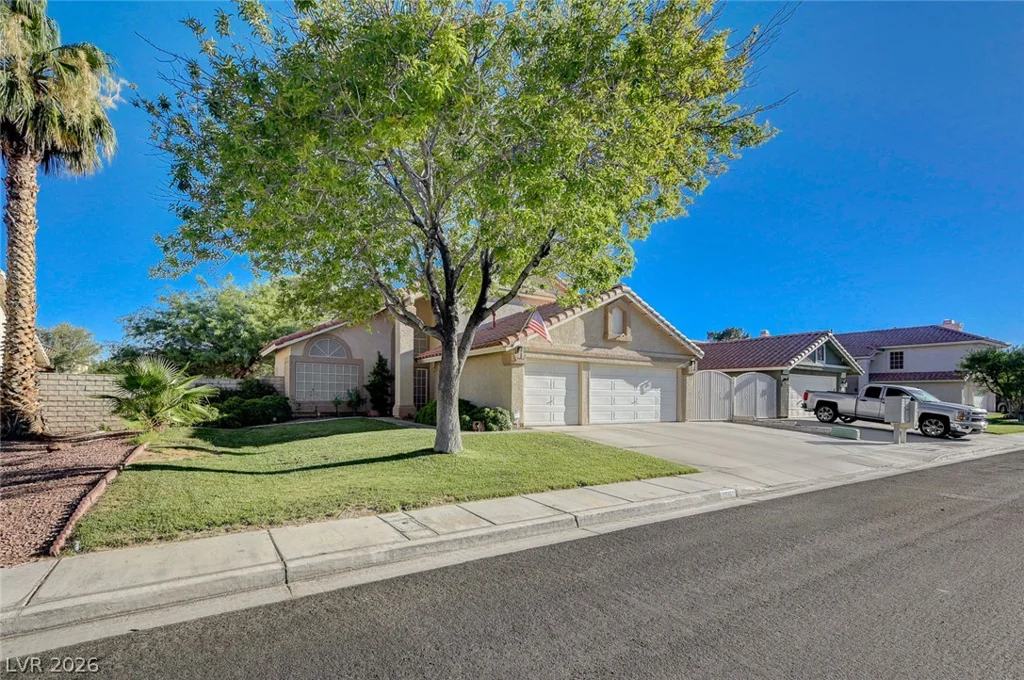 1717 Heather Oaks, North Las Vegas, NV 89031