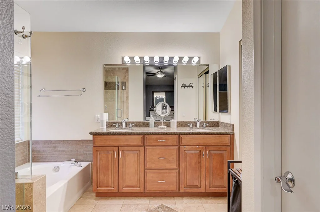 1717 Heather Oaks, North Las Vegas, NV 89031