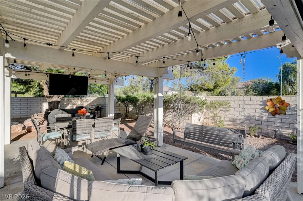 1717 Heather Oaks, North Las Vegas, NV 89031