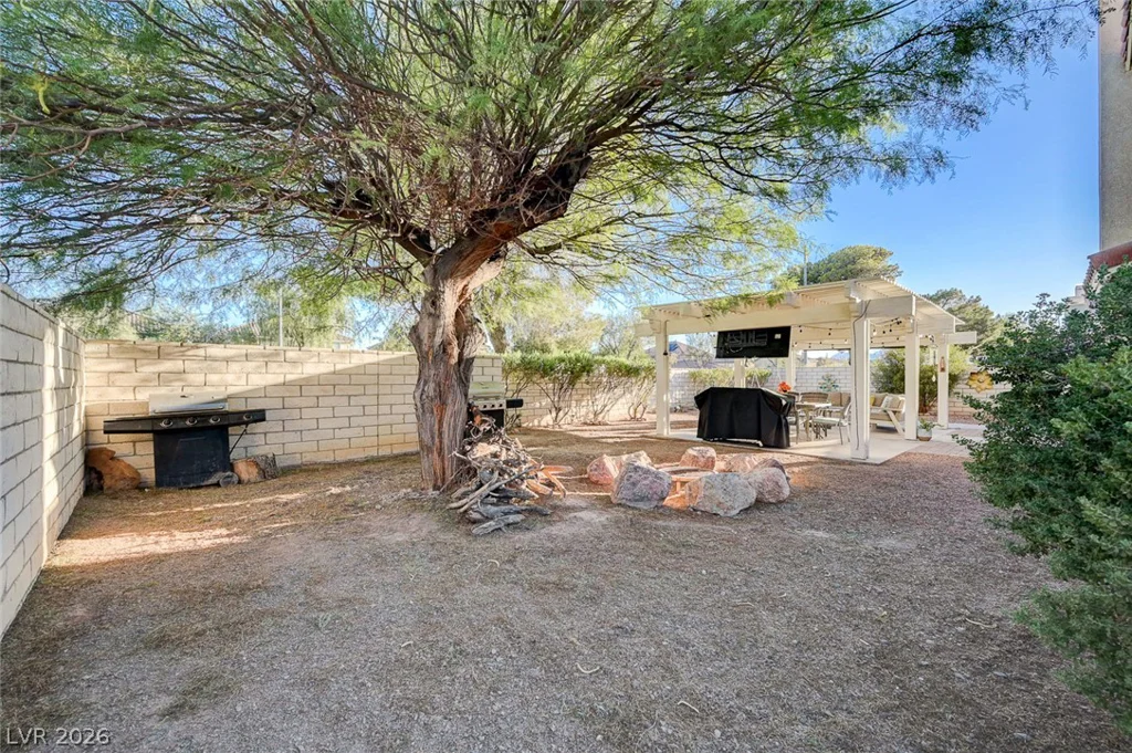 1717 Heather Oaks, North Las Vegas, NV 89031