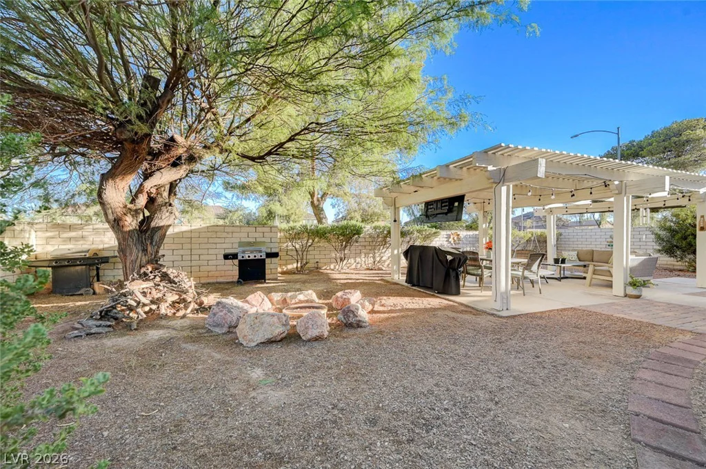 1717 Heather Oaks, North Las Vegas, NV 89031