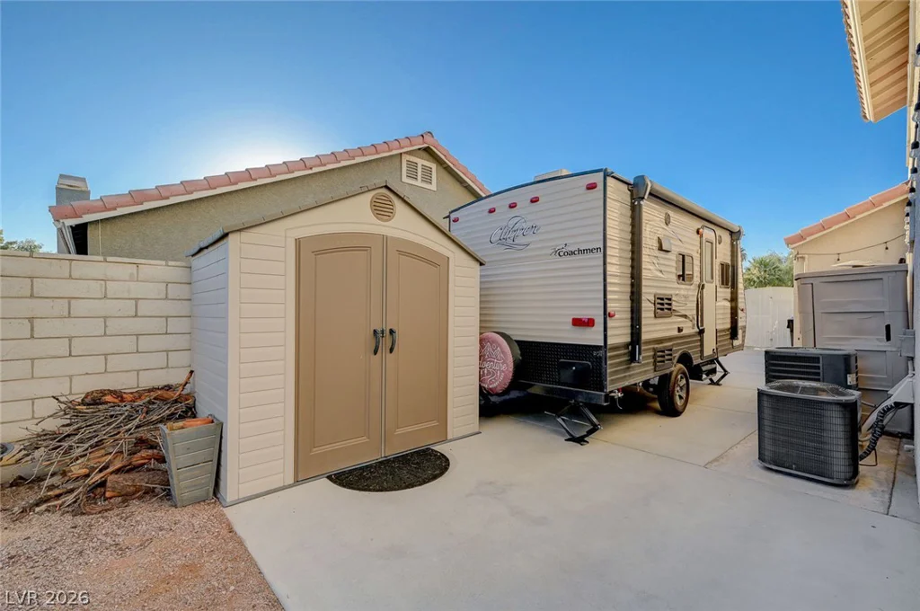 1717 Heather Oaks, North Las Vegas, NV 89031