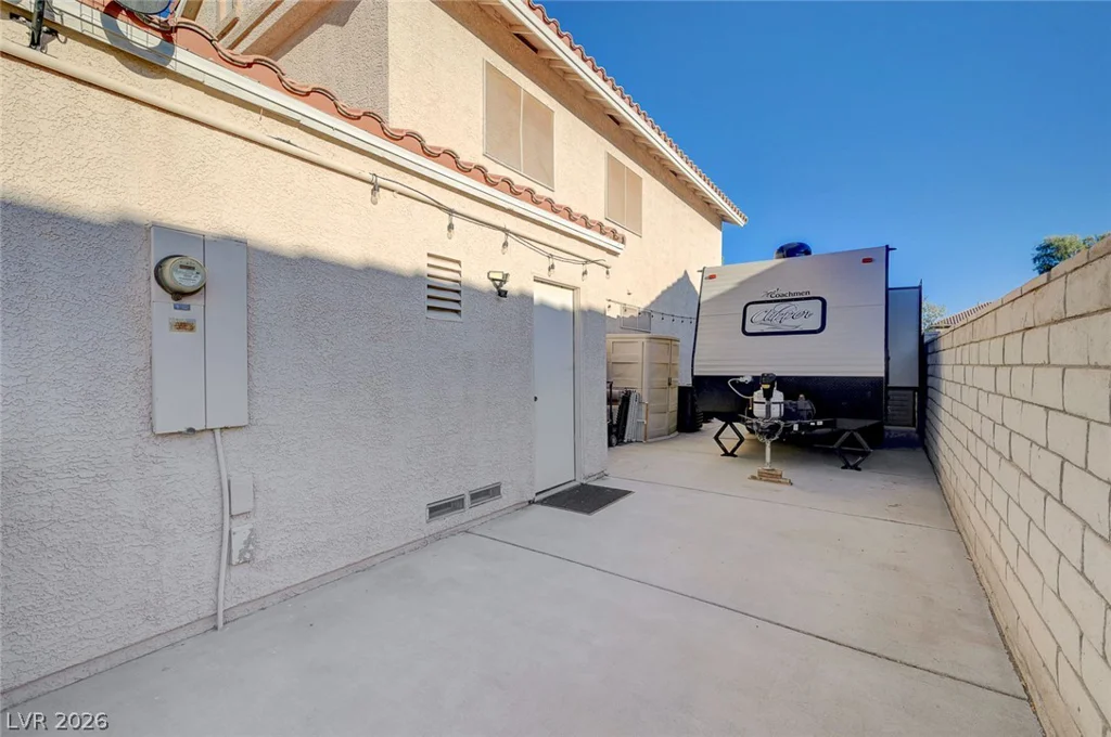 1717 Heather Oaks, North Las Vegas, NV 89031