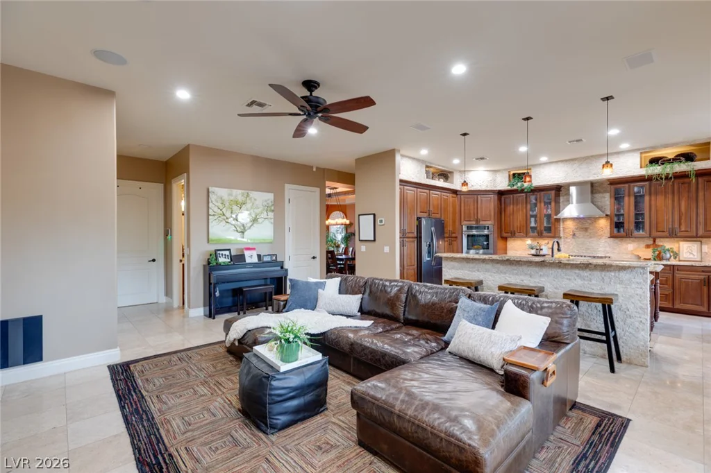 2004 Slow Wind, Las Vegas, NV 89134