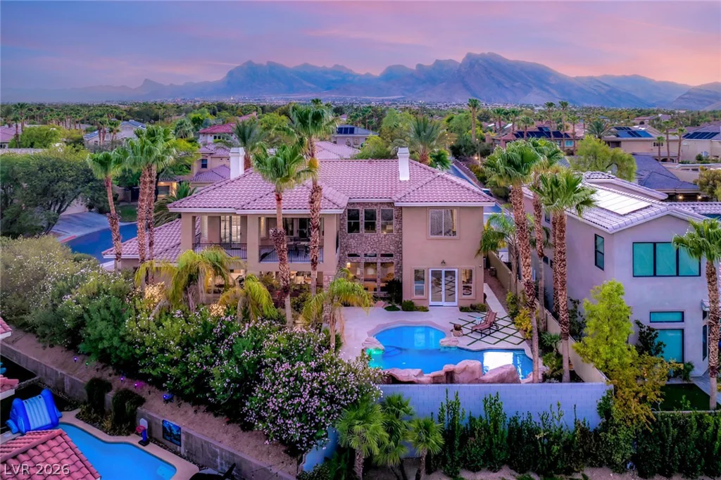 2004 Slow Wind, Las Vegas, NV 89134