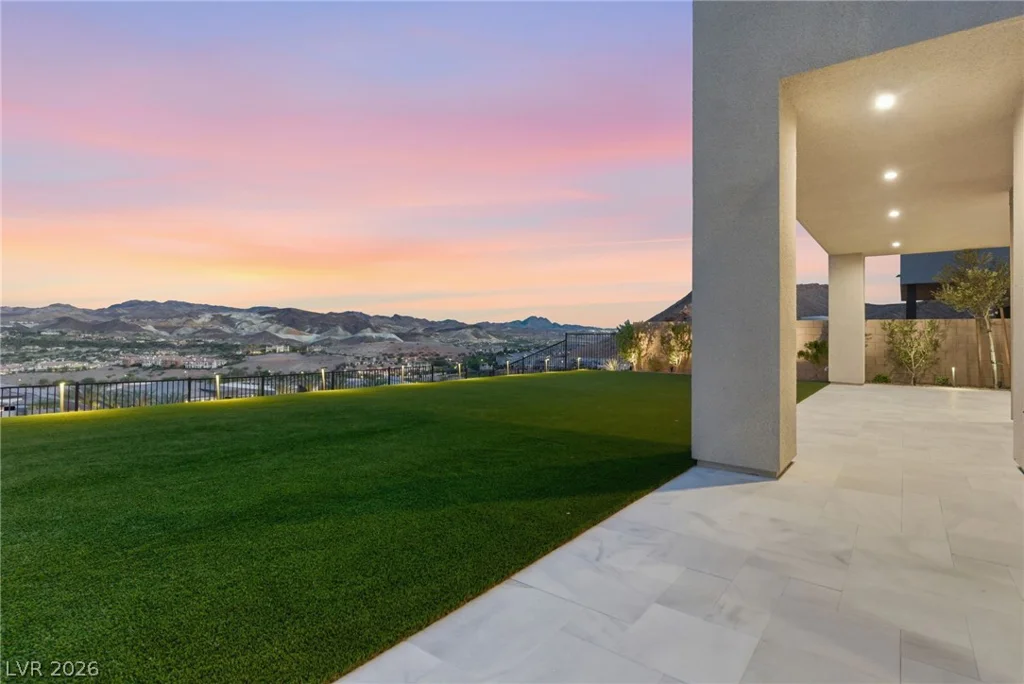 38 Sand Star, Henderson, NV 89011