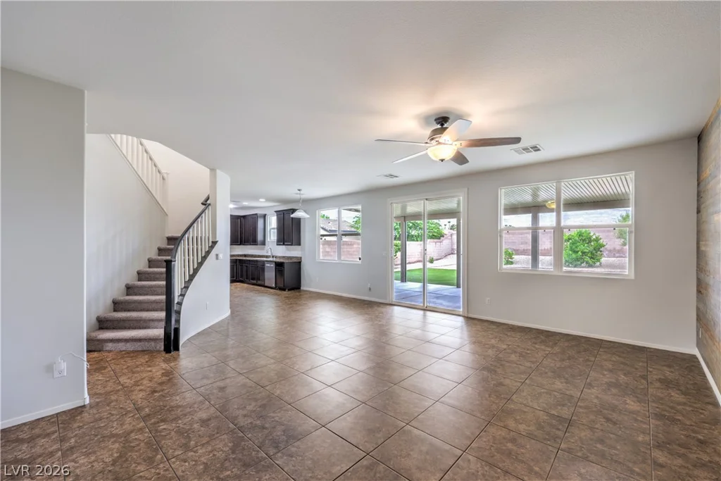6425 Trautman, Las Vegas, NV 89149
