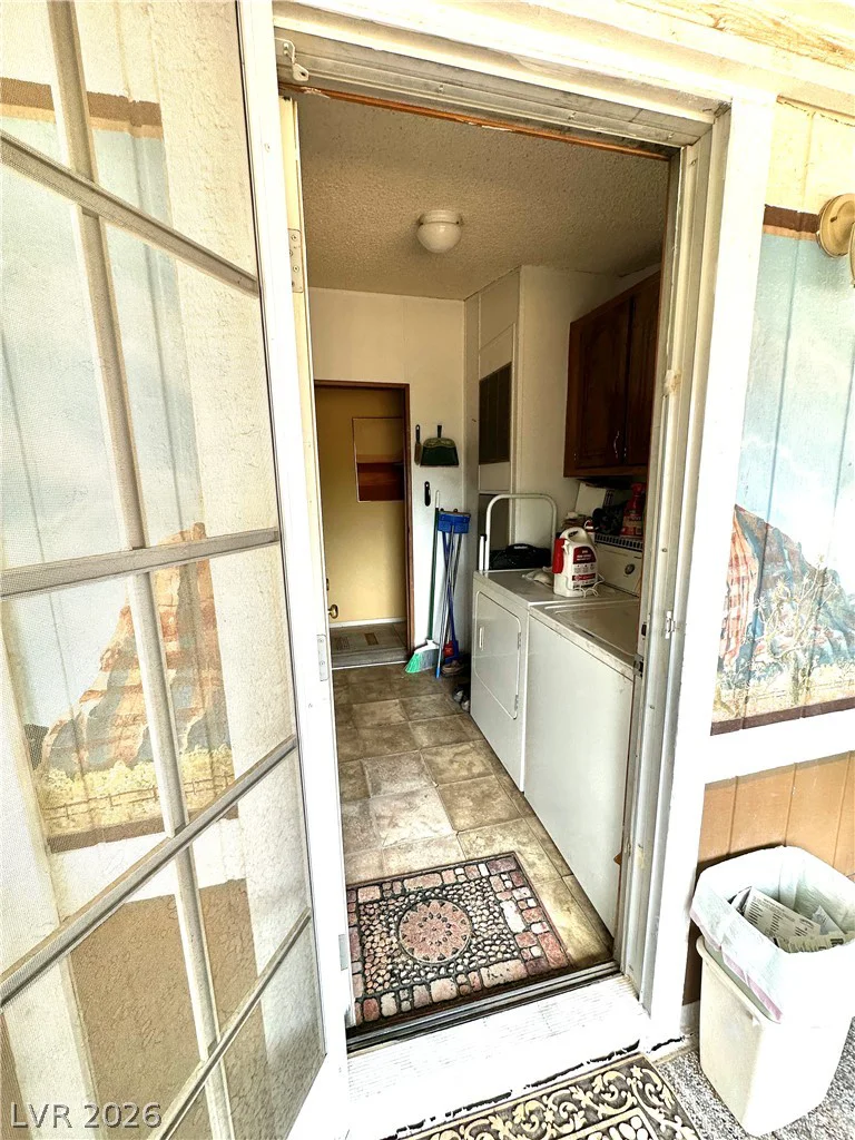 3051 Van, Pahrump, NV 89048