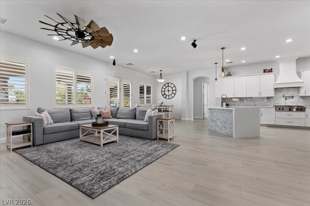 7631 Gracemoor, Las Vegas, NV 89149
