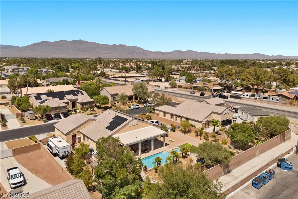 7631 Gracemoor, Las Vegas, NV 89149