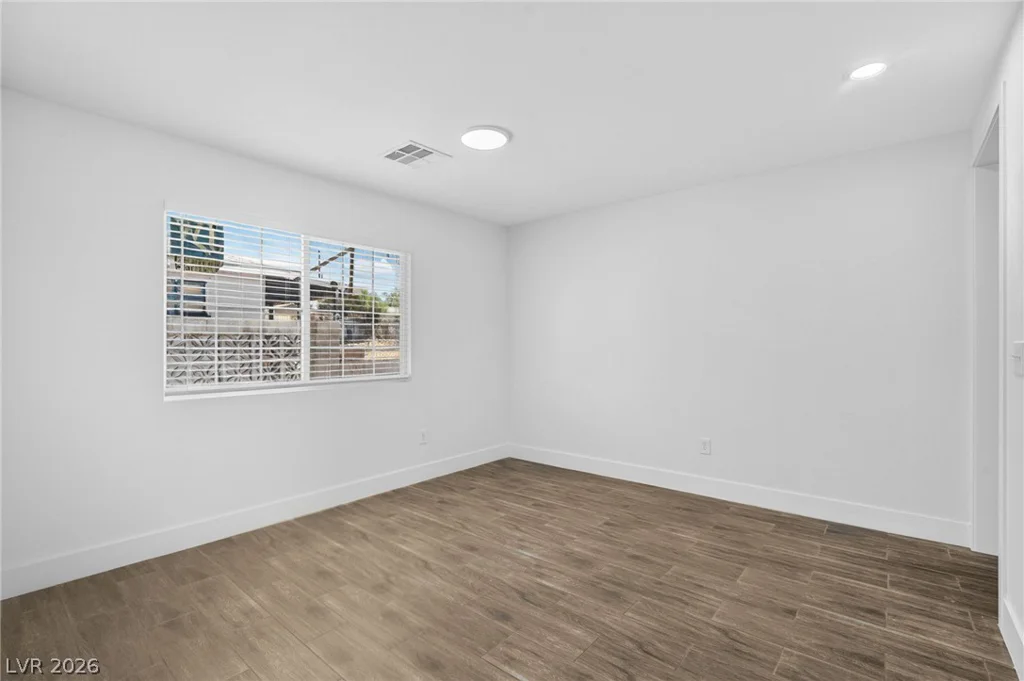 617 11th, Las Vegas, NV 89101